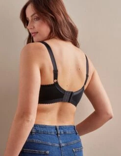 Soutien-gorge Minimiseur Noir - Sans Armatures -Célèbre Lingerie Magasin 701029 C01 zoomx vue3