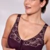 Soutien-gorge Minimiseur Ouvert Devant En Dentelle Sans Armatures – Prune 1 Soutien-gorge Minimiseur Ouvert Devant En Dentelle Sans Armatures – Prune -Célèbre Lingerie Magasin 701434 C01 zoomx
