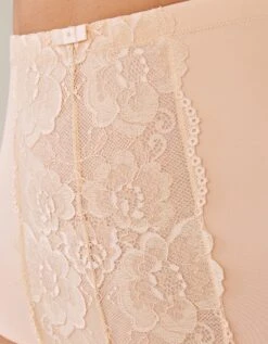 Gaine Serre-taille Dentelle Amincissante -Célèbre Lingerie Magasin 701605 C01 zoomx vue3