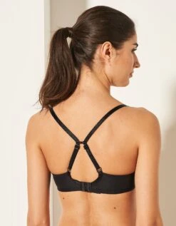 Chantelle Soutien-gorge Emboîtant Dentelle Parisian Allure - Avec Armatures 15 Chantelle Soutien-gorge Emboîtant Dentelle Parisian Allure - Avec Armatures -Célèbre Lingerie Magasin 701922 C00 zoomx vue7