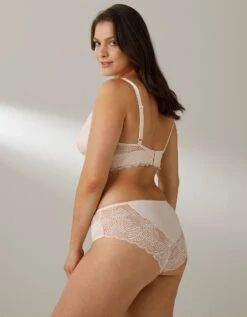 Soutien-gorge Forme Foulard En Dentelle Stretch Taripa - Sans Armatures 16 Soutien-gorge Forme Foulard En Dentelle Stretch Taripa - Sans Armatures -Célèbre Lingerie Magasin 701967 C00 zoomx vue7