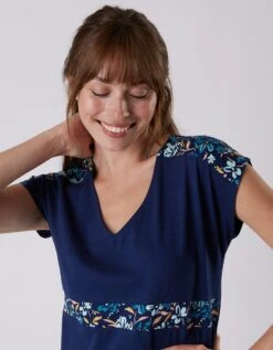 Chemise De Nuit Manches Courtes Imprimé Placé "jardin Secret" -Célèbre Lingerie Magasin 703087 C01 zoomx vue6