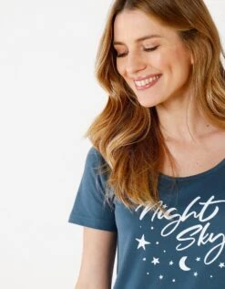 Chemise De Nuit Courte Manches Courtes – Imprimé Night Sky -Célèbre Lingerie Magasin 703142 C01 zoomx vue3