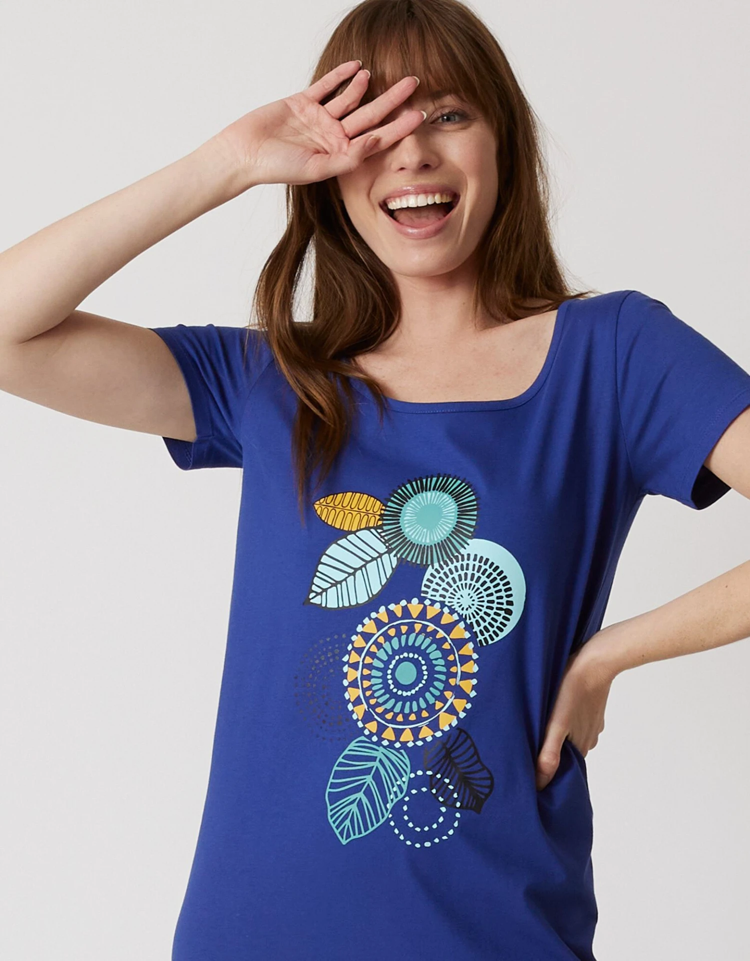 Chemise De Nuit Longue Manches Courtes Motif «rosaces » 4 Chemise De Nuit Longue Manches Courtes Motif «rosaces » – Image 2