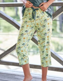 Pantacourt Pyjama Imprimé "pétales De Fleurs"