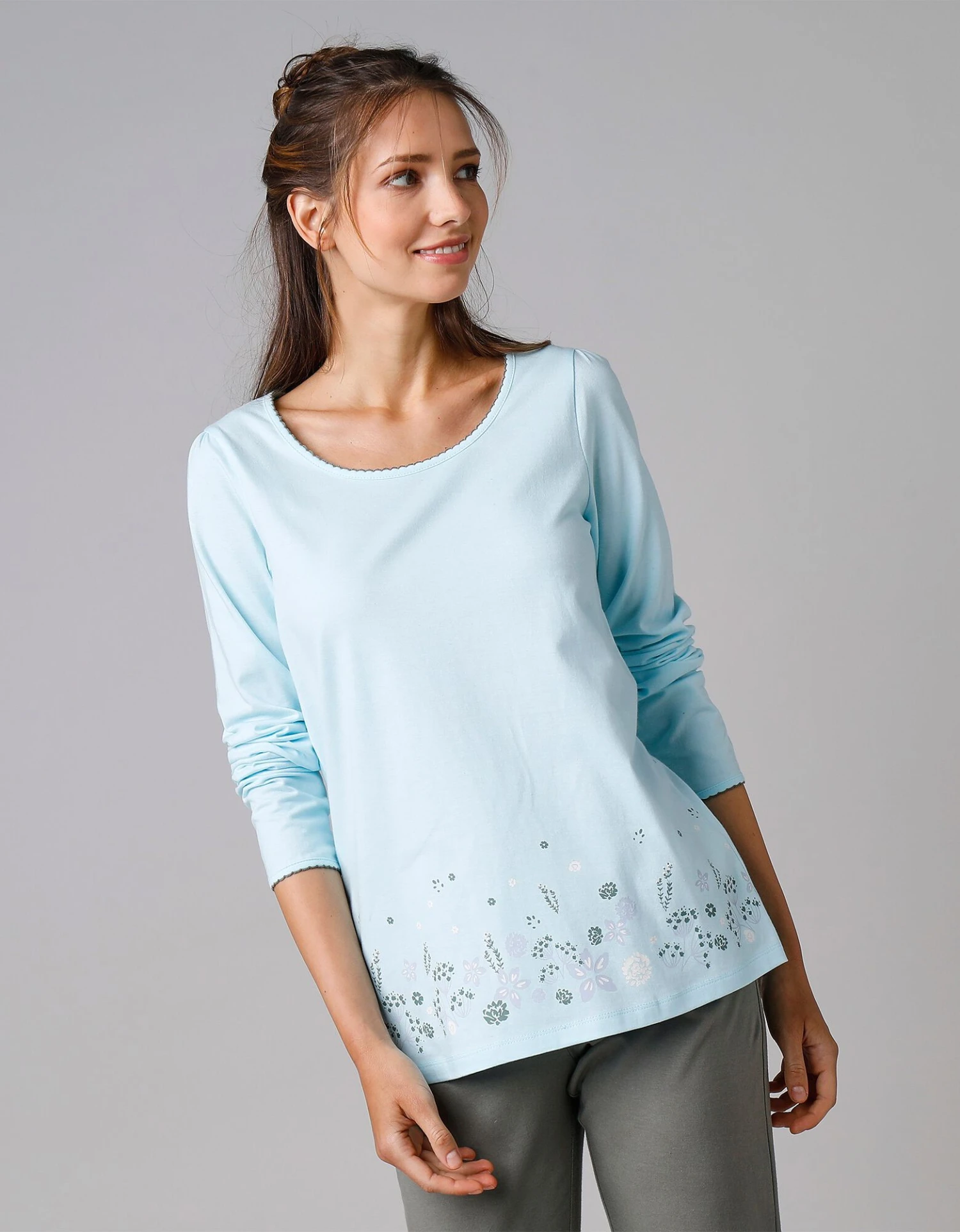 Tee-shirt De Pyjama Manches Longues Imprimé Base Fleurs 3 Tee-shirt De Pyjama Manches Longues Imprimé Base Fleurs