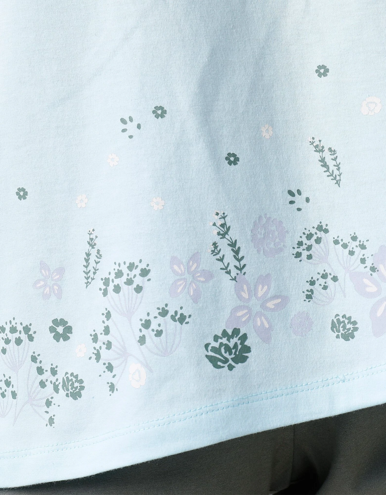 Tee-shirt De Pyjama Manches Longues Imprimé Base Fleurs 8 Tee-shirt De Pyjama Manches Longues Imprimé Base Fleurs – Image 6