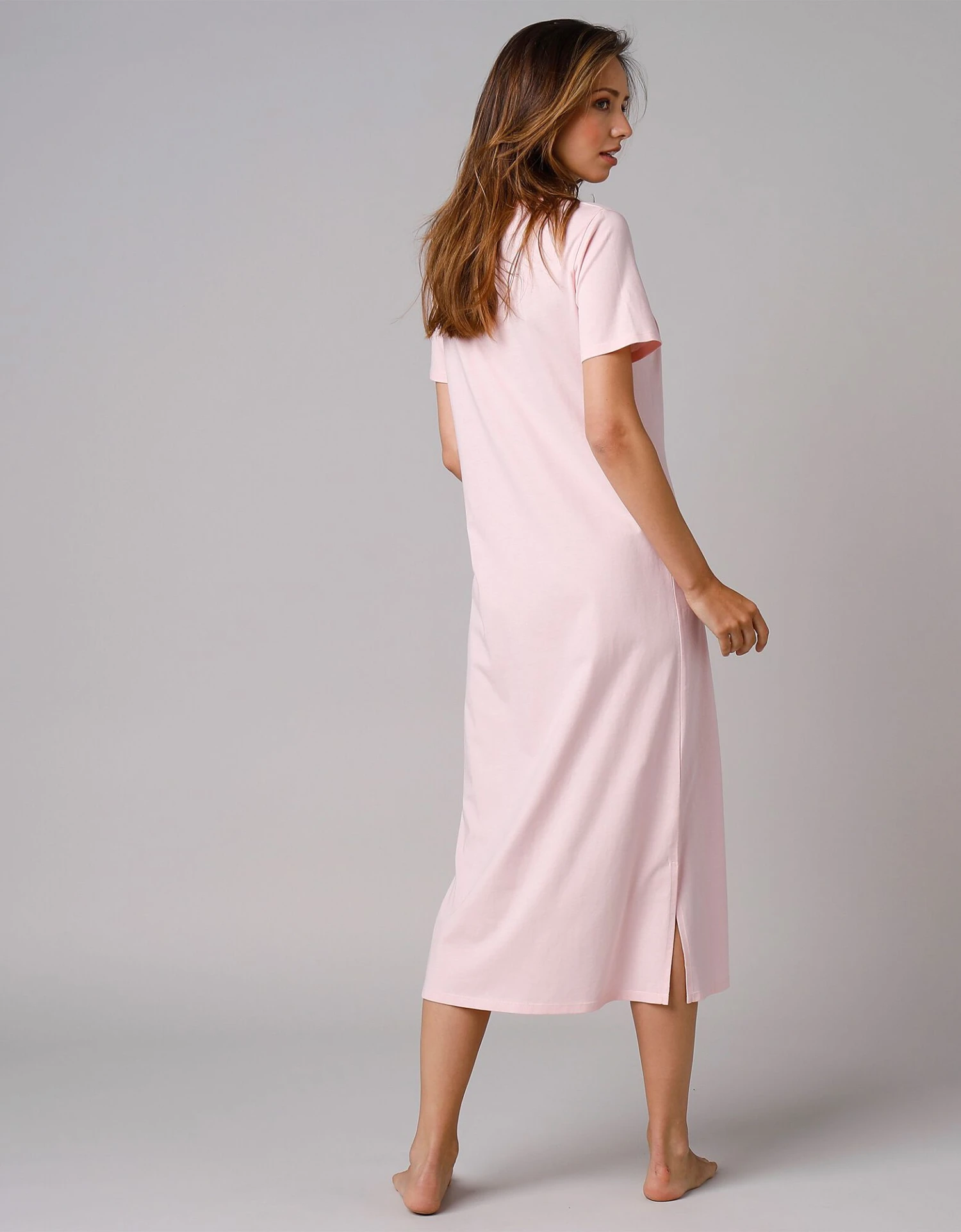 Chemise De Nuit Longue Manches Courtes Unie 5 Chemise De Nuit Longue Manches Courtes Unie – Image 3