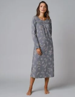 Chemise De Nuit Longue Manches Longues Imprimée "roses" -Célèbre Lingerie Magasin 703824 C01 zoomx vue4
