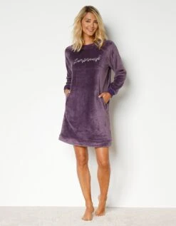 Chemise De Nuit Manches Longues Maille Polaire "lumineuse" 11 Chemise De Nuit Manches Longues Maille Polaire "lumineuse" -Célèbre Lingerie Magasin 703893 C01 zoomx vue4