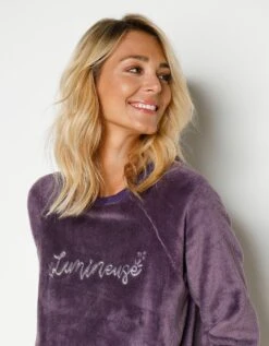 Chemise De Nuit Manches Longues Maille Polaire "lumineuse" 12 Chemise De Nuit Manches Longues Maille Polaire "lumineuse" -Célèbre Lingerie Magasin 703893 C01 zoomx vue5