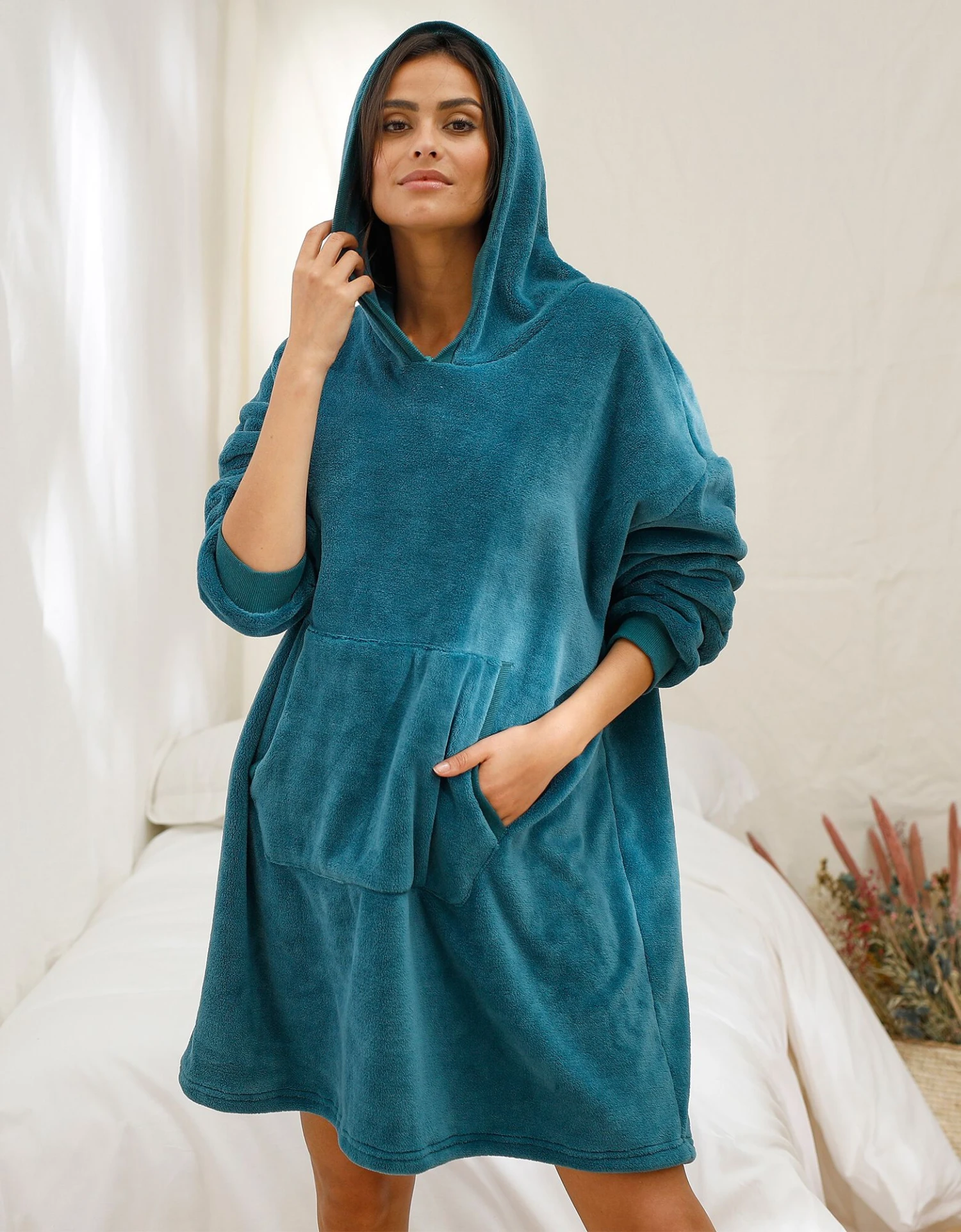 Sweat Oversize* Unisexe En Polaire Peluche Bleue 6 Sweat Oversize* Unisexe En Polaire Peluche Bleue – Image 4