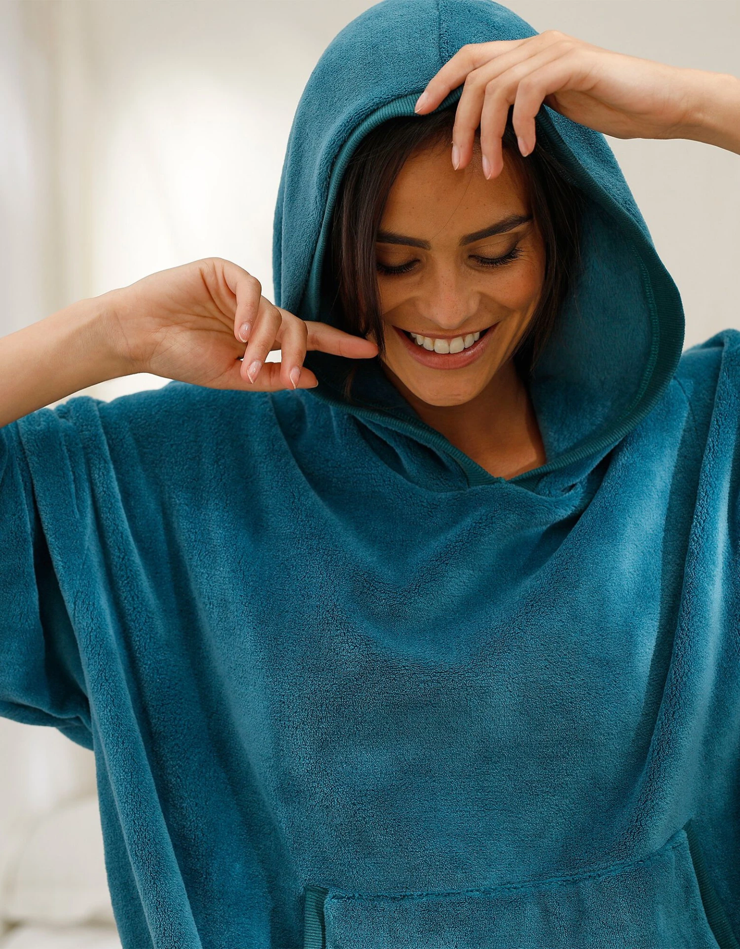 Sweat Oversize* Unisexe En Polaire Peluche Bleue 8 Sweat Oversize* Unisexe En Polaire Peluche Bleue – Image 6