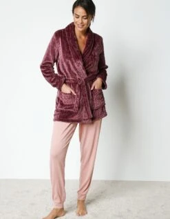 Peignoir Court En Polaire Peluche Texturé Avec Torsades -Célèbre Lingerie Magasin 704526 C01 zoomx vue4