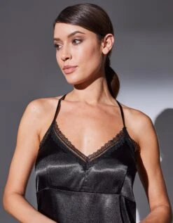Nuisette Satin Et Dentelle - Col V 9 Nuisette Satin Et Dentelle - Col V -Célèbre Lingerie Magasin 706197 C02 zoomx vue3