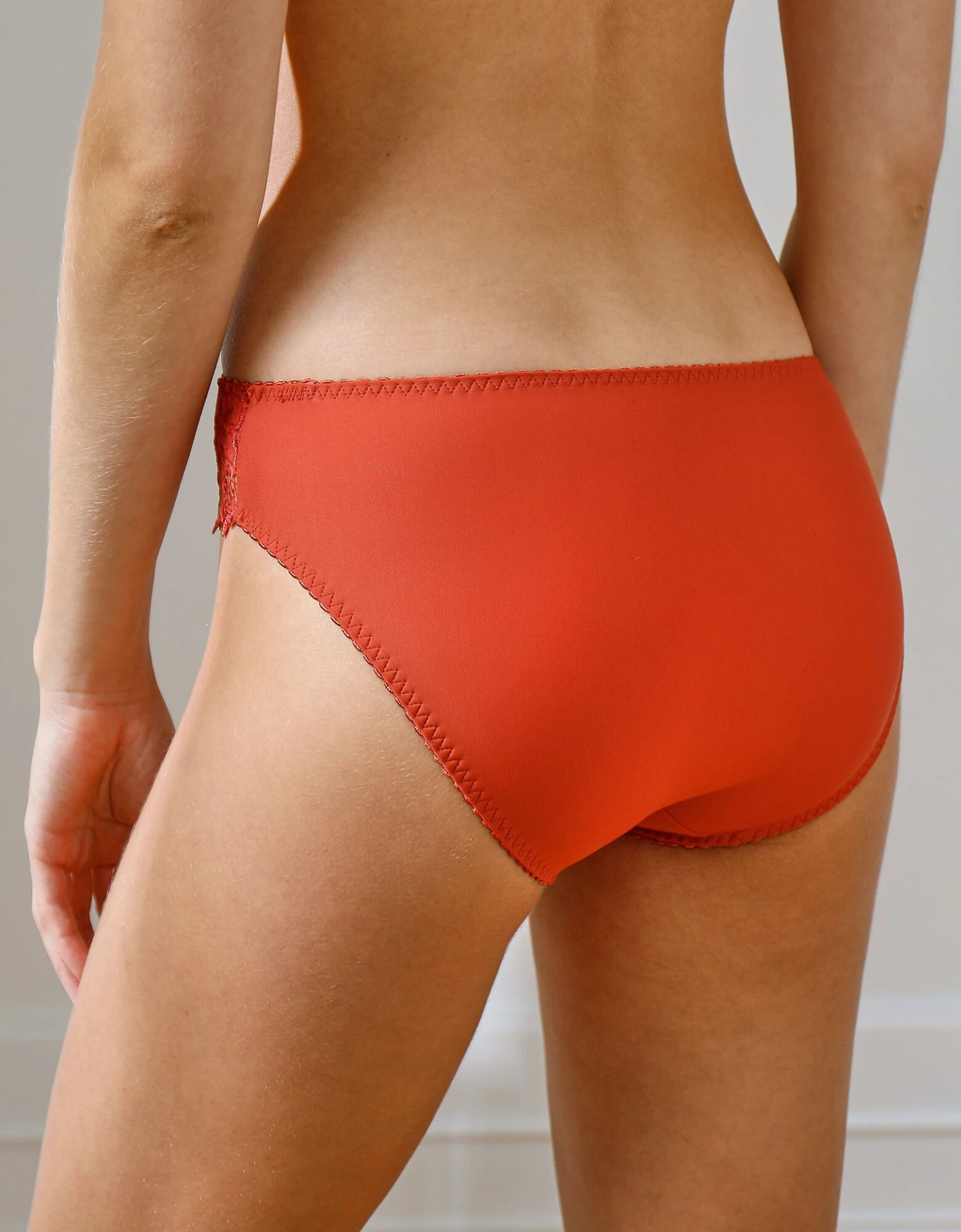 Slip Dentelle Unie Arum 4 Slip Dentelle Unie Arum – Image 2