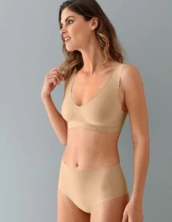 Sloggi Culotte Maxi Zero Feel 10 Sloggi Culotte Maxi Zero Feel -Célèbre Lingerie Magasin 707724 C02 zoomx vue3