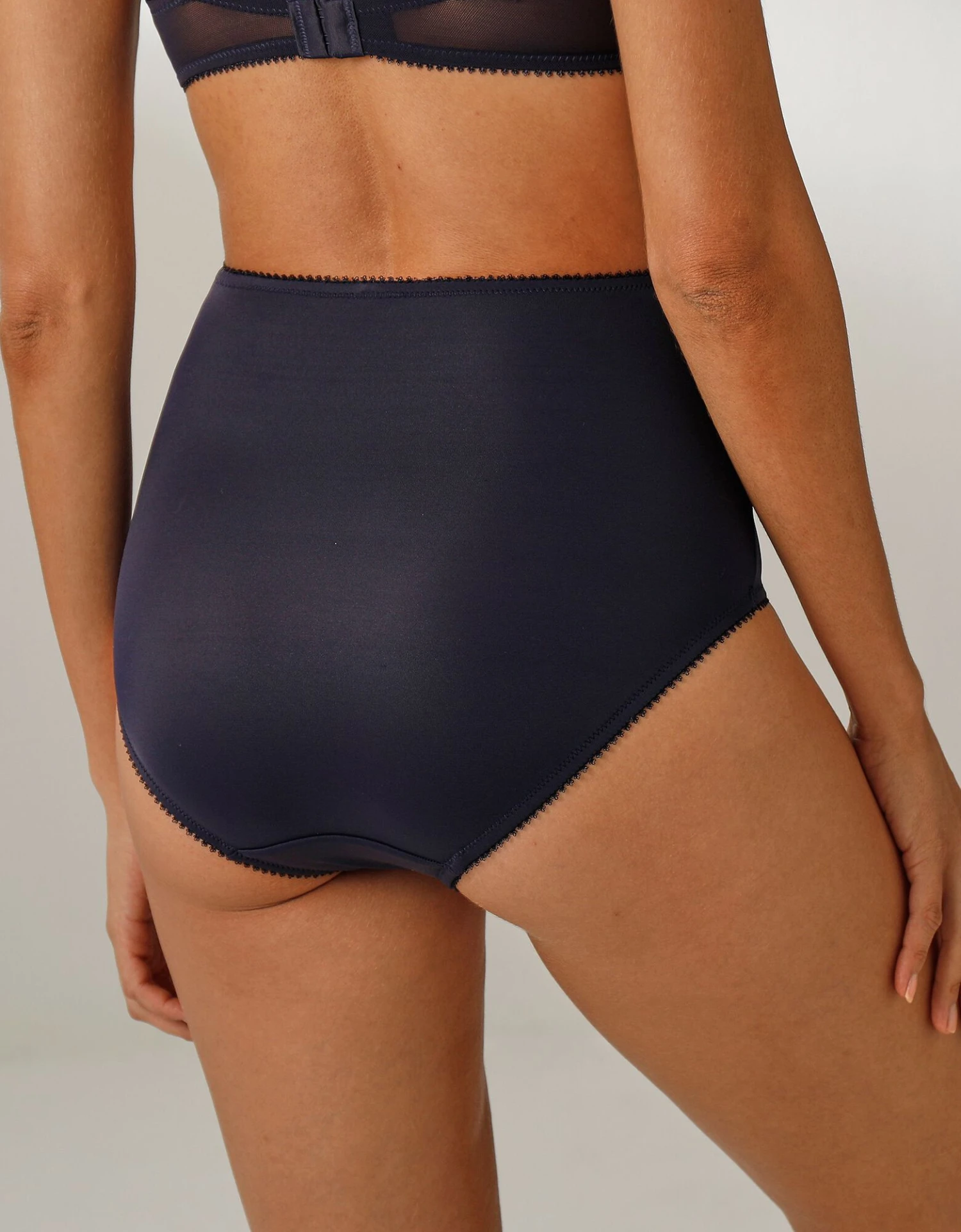 Culotte Taille Haute Microfibre Et Tulle Brodé Stretch Batlow - Lot De 2 4 Culotte Taille Haute Microfibre Et Tulle Brodé Stretch Batlow - Lot De 2 – Image 2